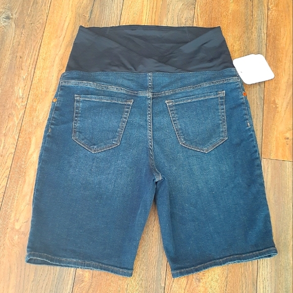 Size 12 NWT Maternity Bermuda Shorts Dark Blue Denim Crossover Panel - Picture 2 of 8
